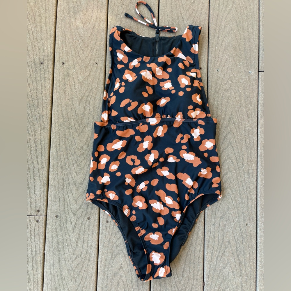 Shade & Shore onepiece swimsuit